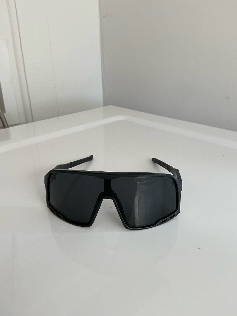 Men's Black Shield Sunglasses - Unbranded